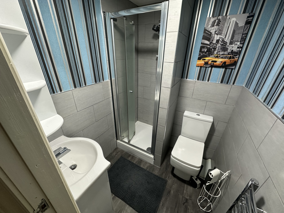 Flat 5, 336 Queens Promenade, Bispham, Blackpool, Lancashire, FY2 9AB
