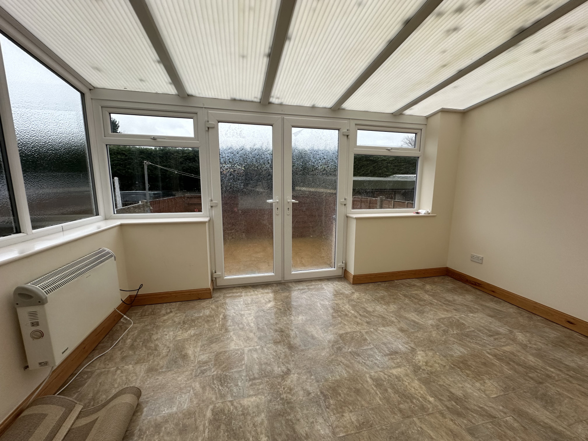9 Sandy Lane, Preesall, Over Wyre, Lancashire, FY6 0EJ