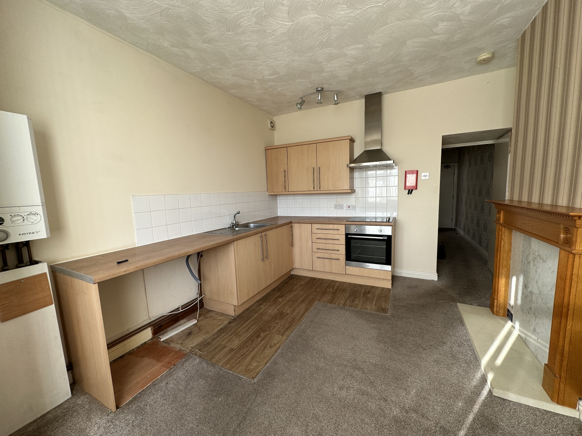 Flat 4, 336 Queens Promenade, Bispham, Blackpool, Lancashire, FY2 9AB