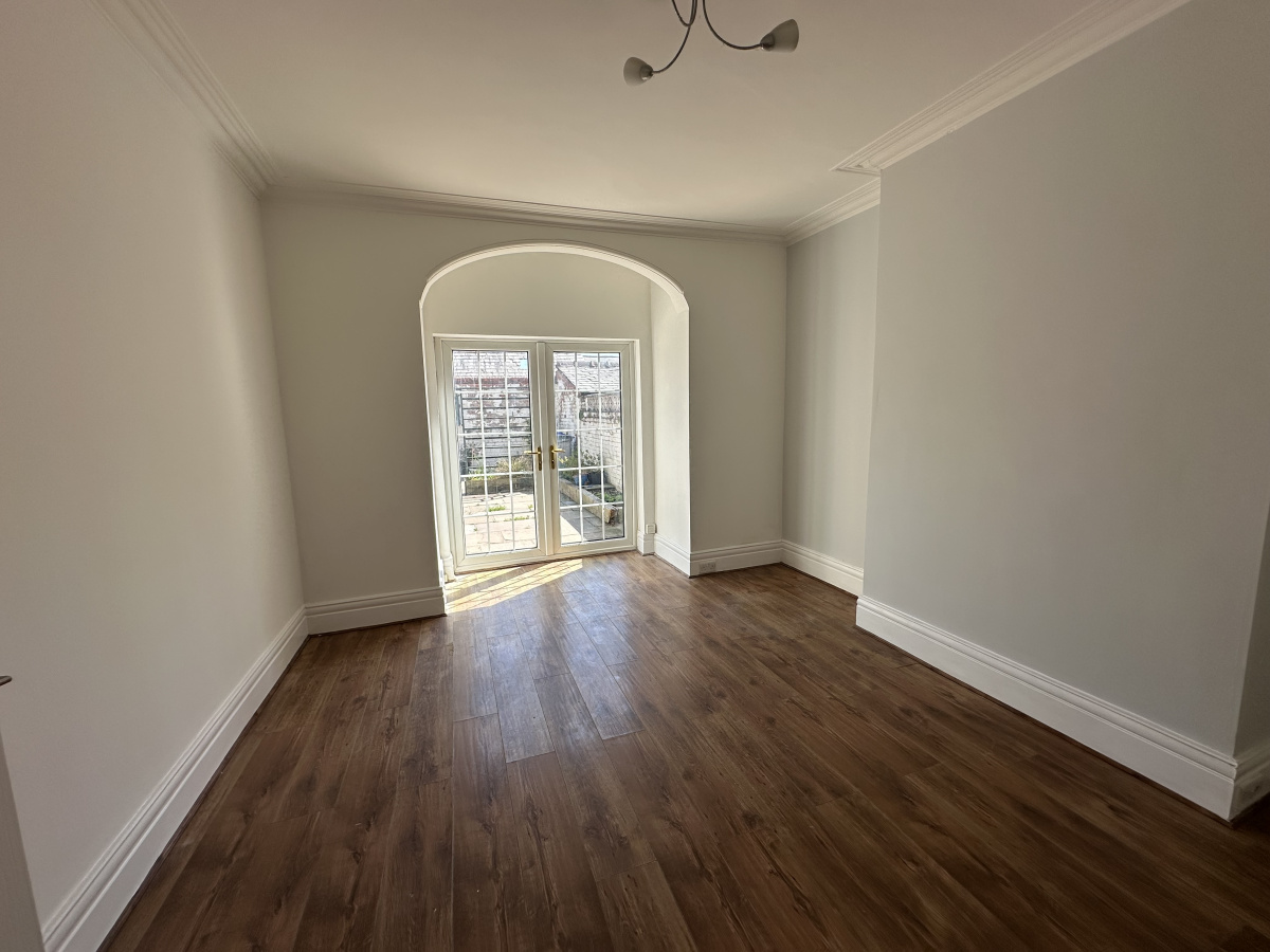 17 Warbreck Drive, Bispham, Blackpool, Lancashire, FY2 9SZ