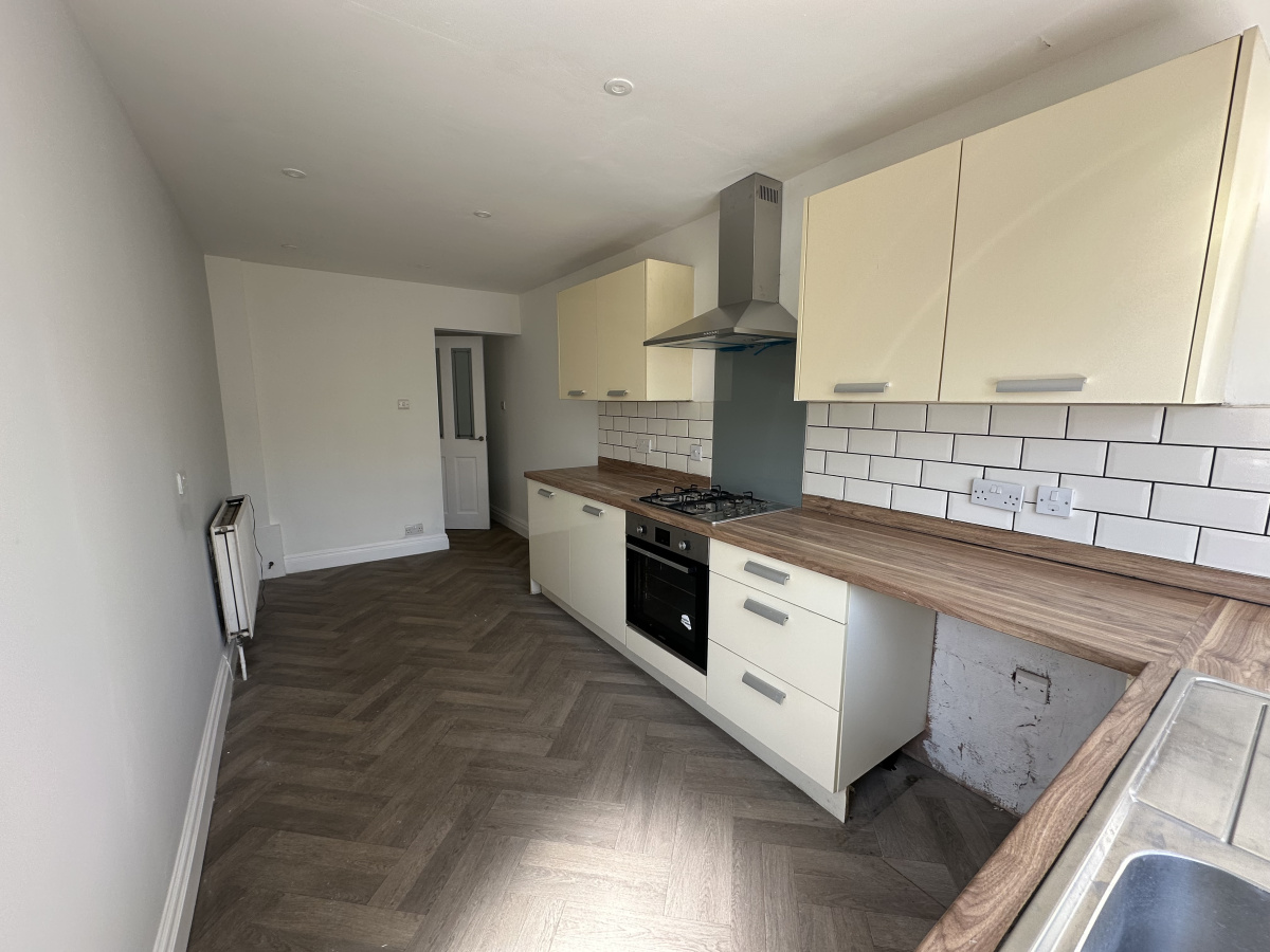 17 Warbreck Drive, Bispham, Blackpool, Lancashire, FY2 9SZ