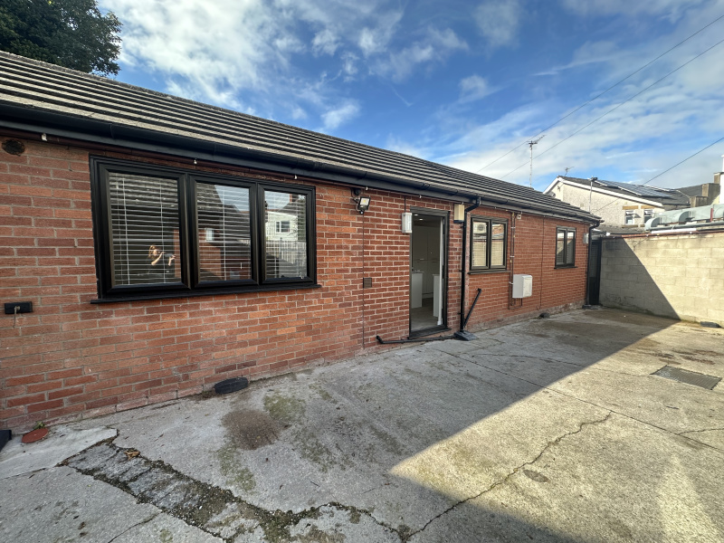 One Rear, Castle Gardens Crescent, Poulton-le-fylde, Lancashire, FY6 7NJ