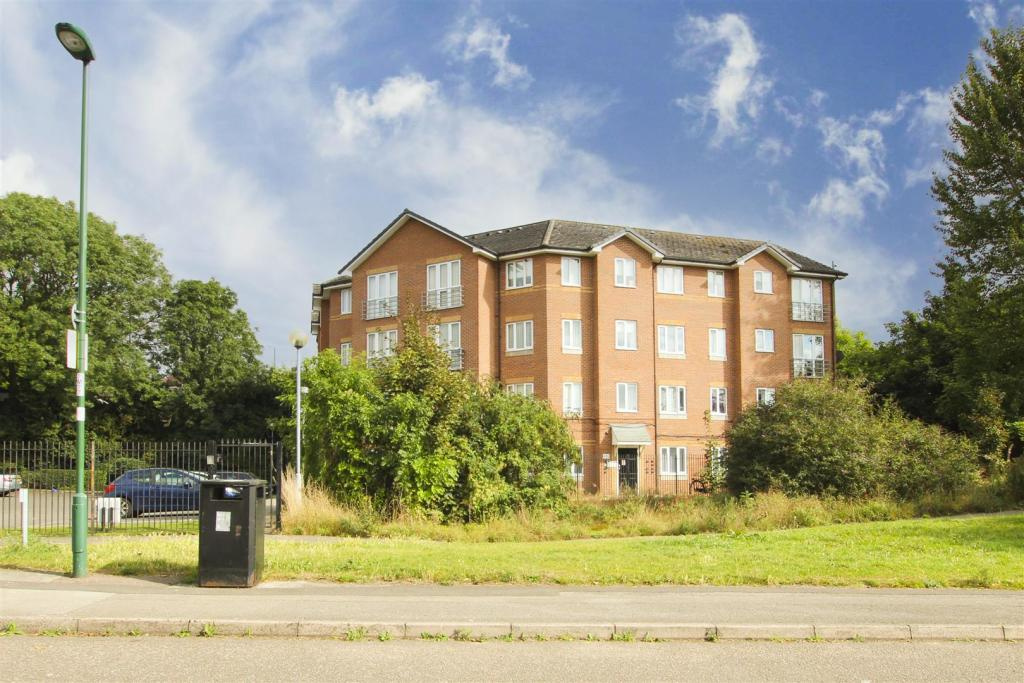 15 Parry Court, Marmion Road, Nottingham, NG3 2NG