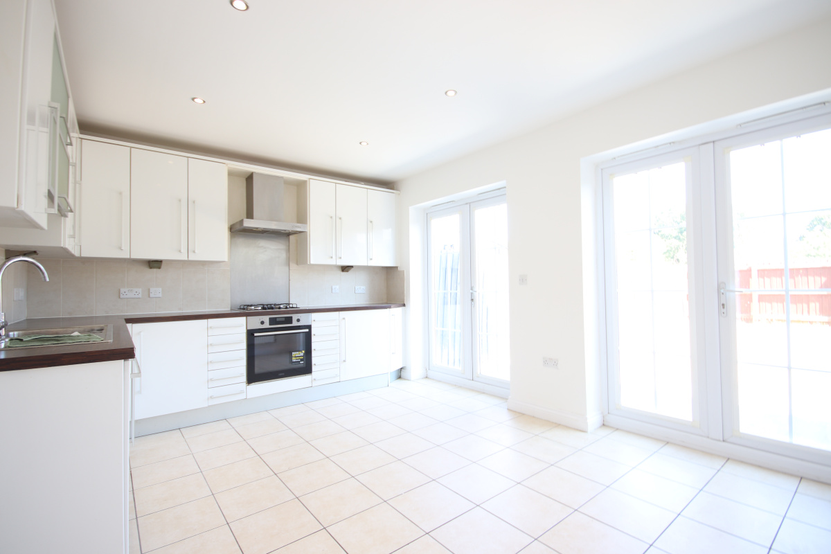 12 Lavinia Court, Chellaston, Derby, DE73 5SR