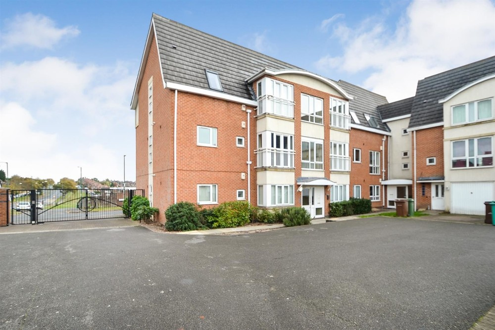 8 The Green Mews, Sherwood, Nottingham