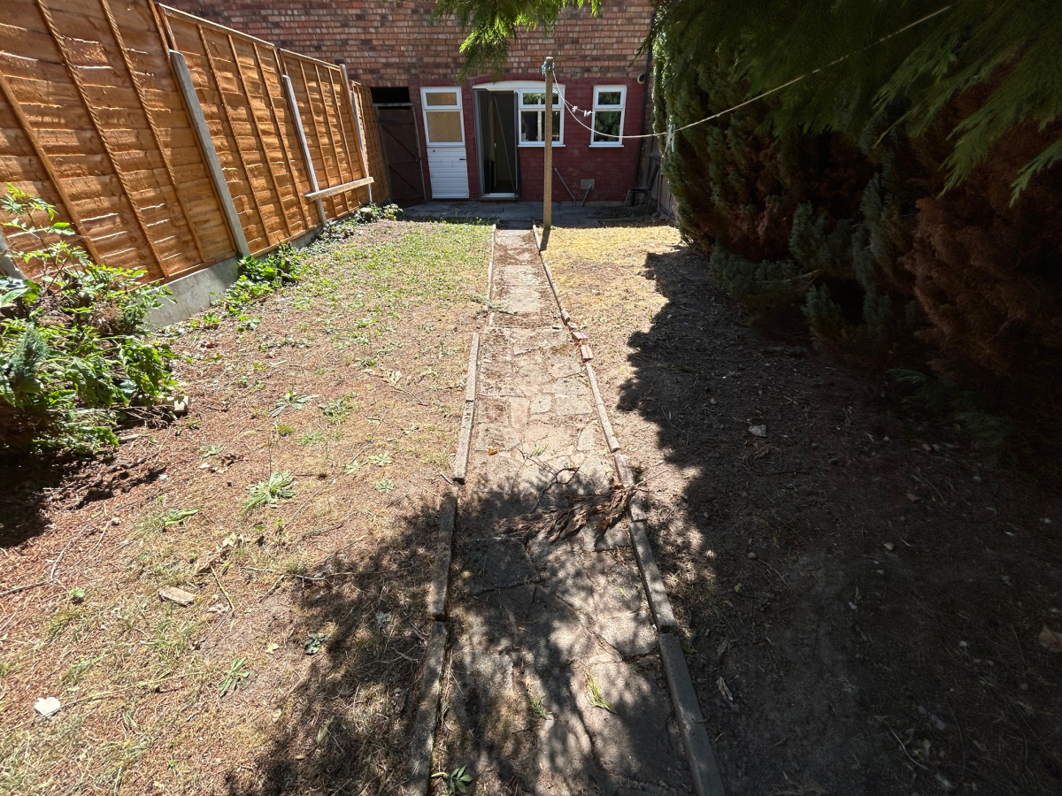 93 Poole Crescent  Harborne