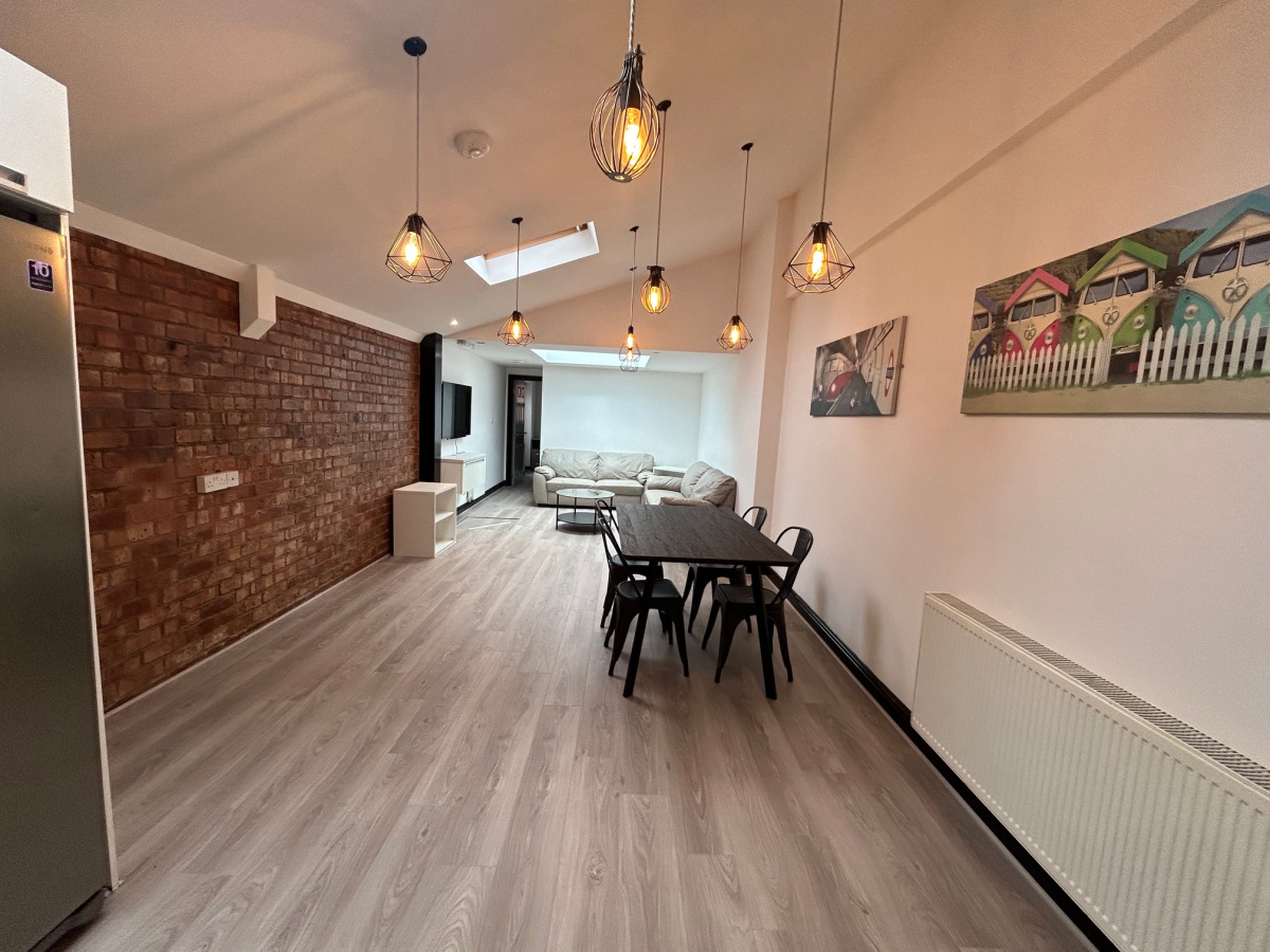 275 Tiverton Road  Selly Oak