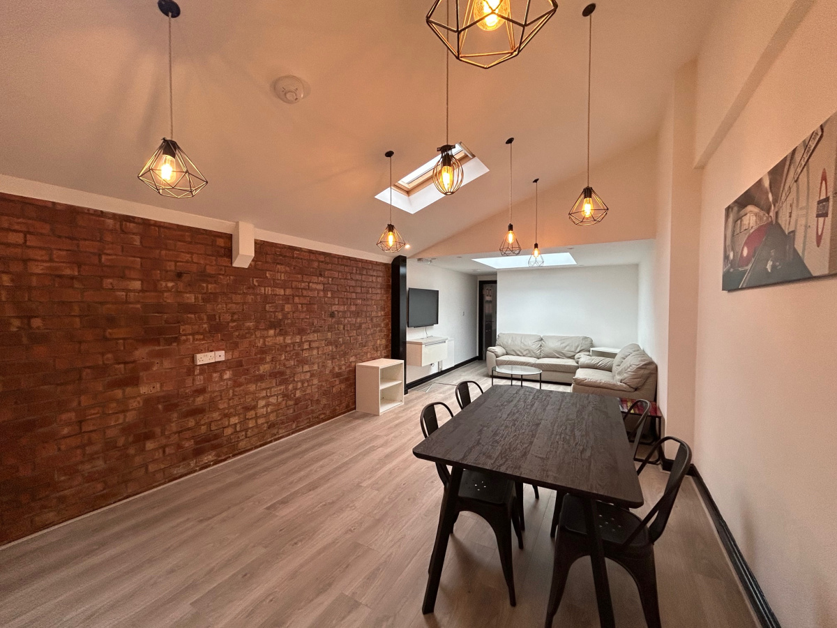 275 Tiverton Road  Selly Oak