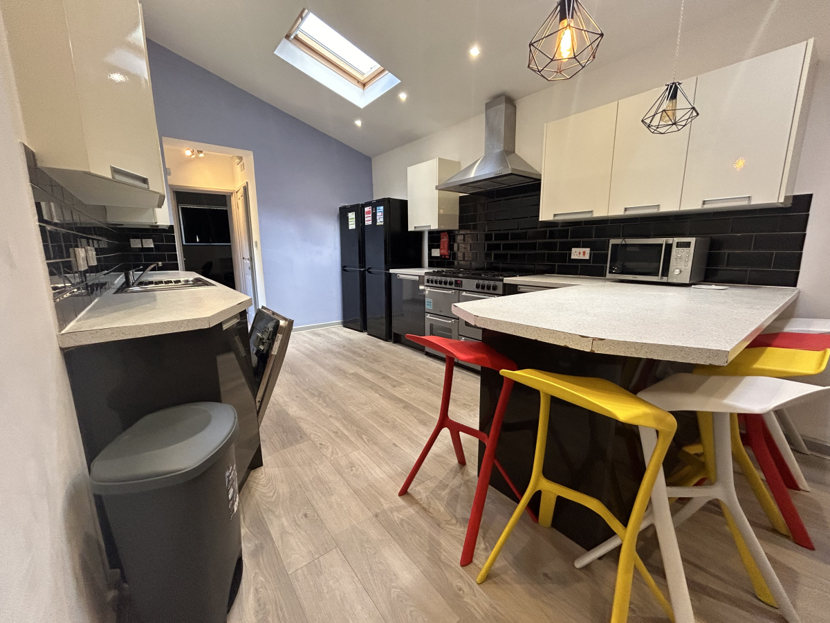 273 Tiverton Road  Selly Oak