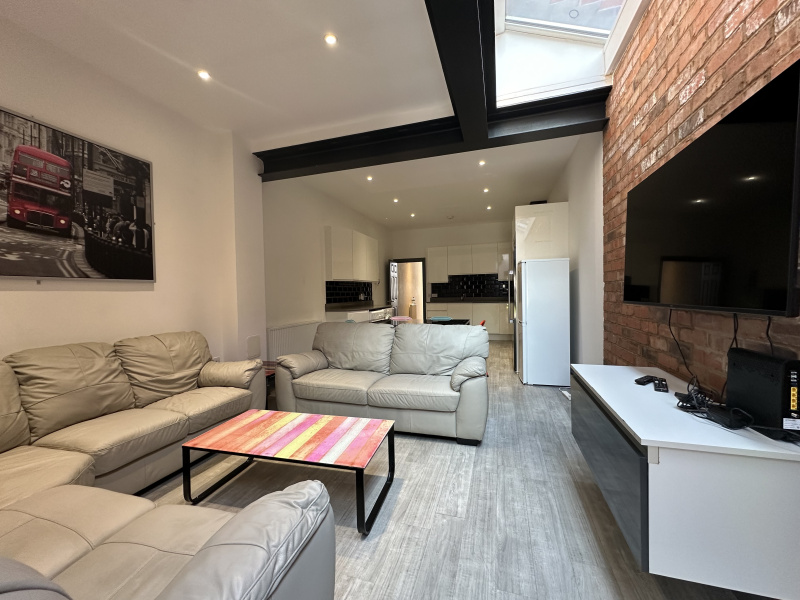 Elliott Villas, Coronation Road, Selly Oak, B29 7DE
