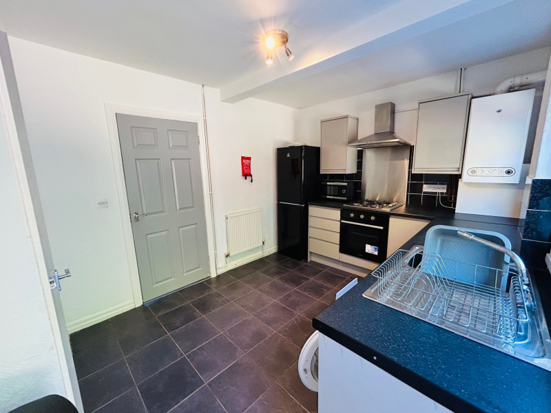 Poole Crescent, Birmingham, Harborne, B17 0PE