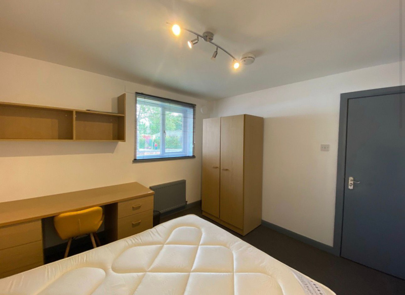 a Dawlish Road, Selly Oak, Birmingham, B29 7AA
