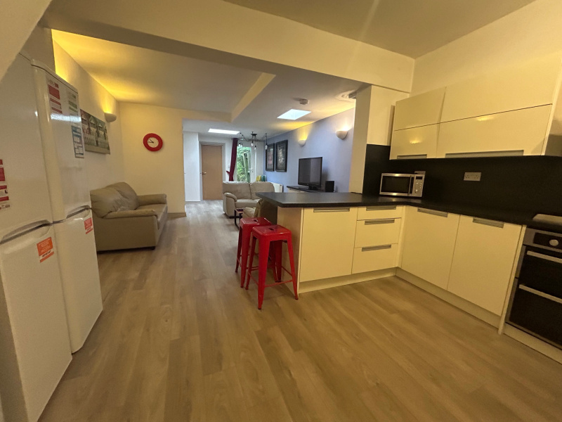 Hubert Road, Birmingham, Selly Oak, B29 6ES