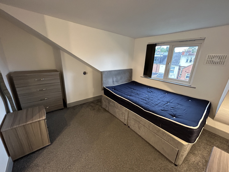 Newton Grove, off Dartmouth Road, Selly Oak, B29 6ED