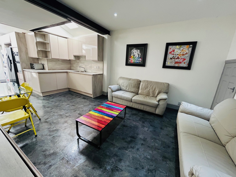 Teignmouth Road, Birmingham, Selly Oak, B29 7AX