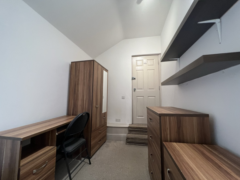 Dawlish Road, Birmingham, Selly Oak, B29 7AU