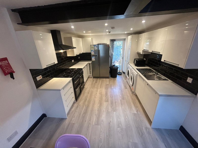 Dawlish Road, Birmingham, Selly Oak, B29 7AS