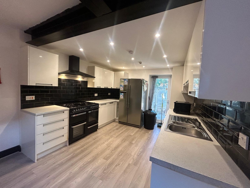 Dawlish Road, Birmingham, Selly Oak, B29 7AS