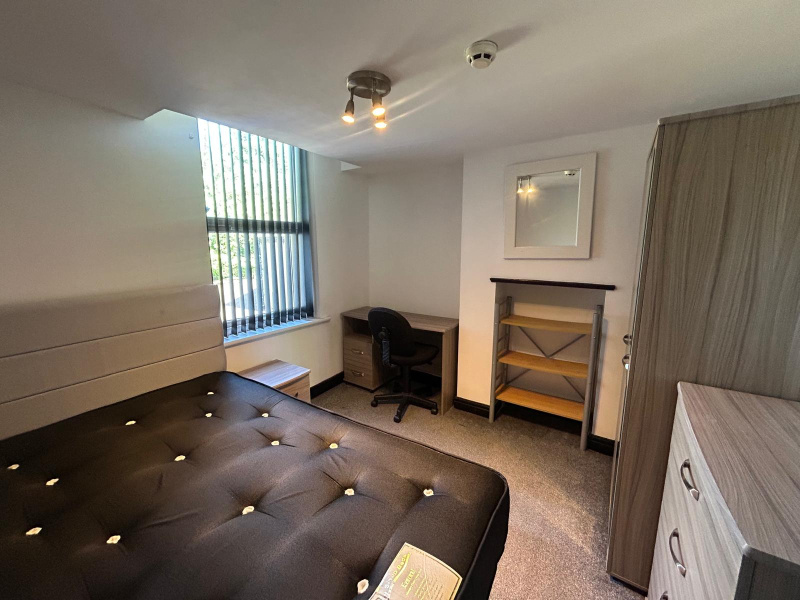 Dawlish Road, Birmingham, Selly Oak, B29 7AS