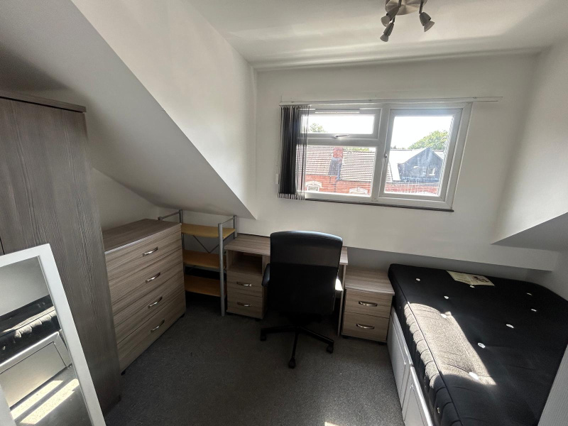 Dawlish Road, Birmingham, Selly Oak, B29 7AS