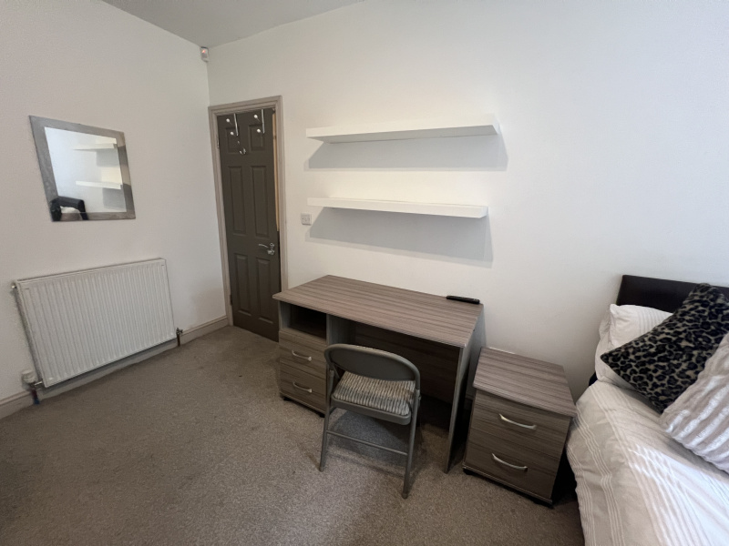 Dawlish Road, Birmingham, Selly Oak, B29 7AT