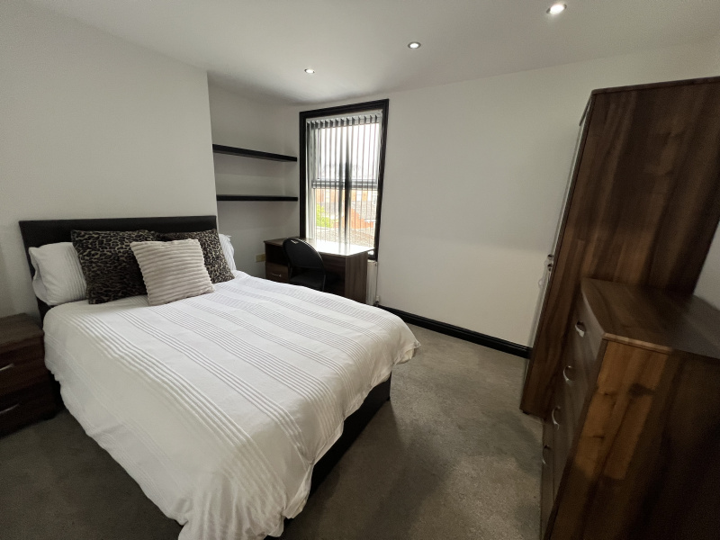 Rose Cottages, off Hubert Road, Birmingham, Selly Oak, B29 6EF