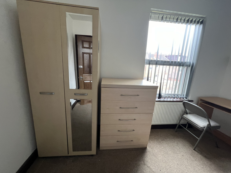 Newton Grove, Off Dartmouth Rd, Selly Oak, B29 6ED