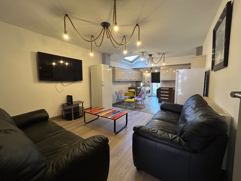 Hubert Road, Birmingham, Selly Oak, B29 6ET